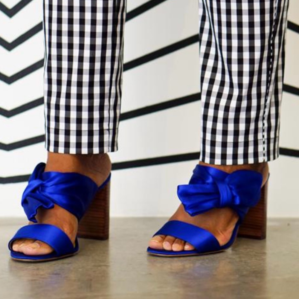 BRAND NEW! Ann Taylor royal blue satin high heel sandals with bows. - Picture 10 of 10